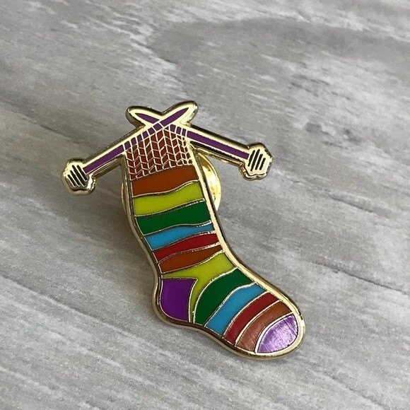 KNITTING a Sock Collectible Enamel Pin - Picture 5 of 8